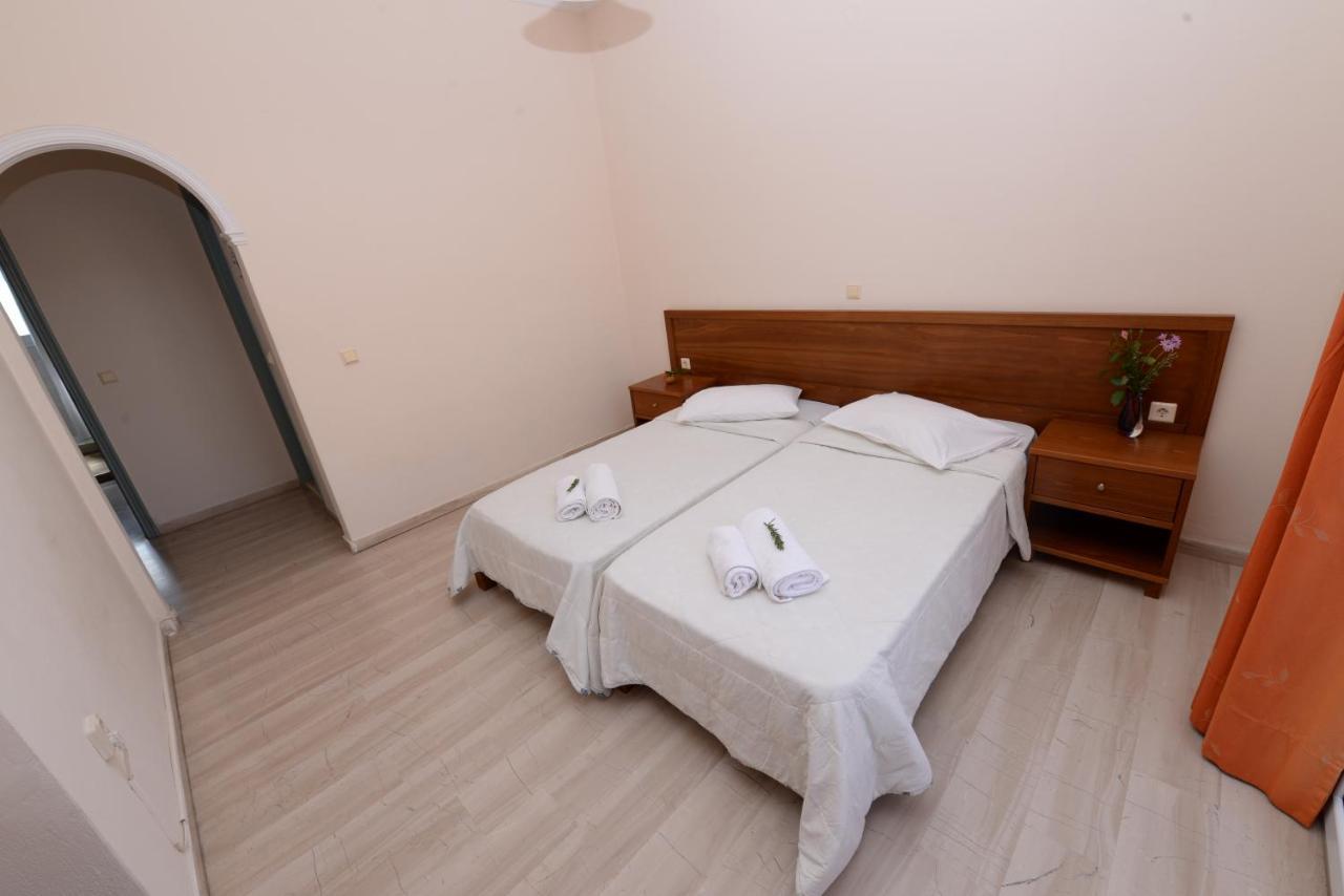 Filippas Rooms In Gouvia Exterior foto