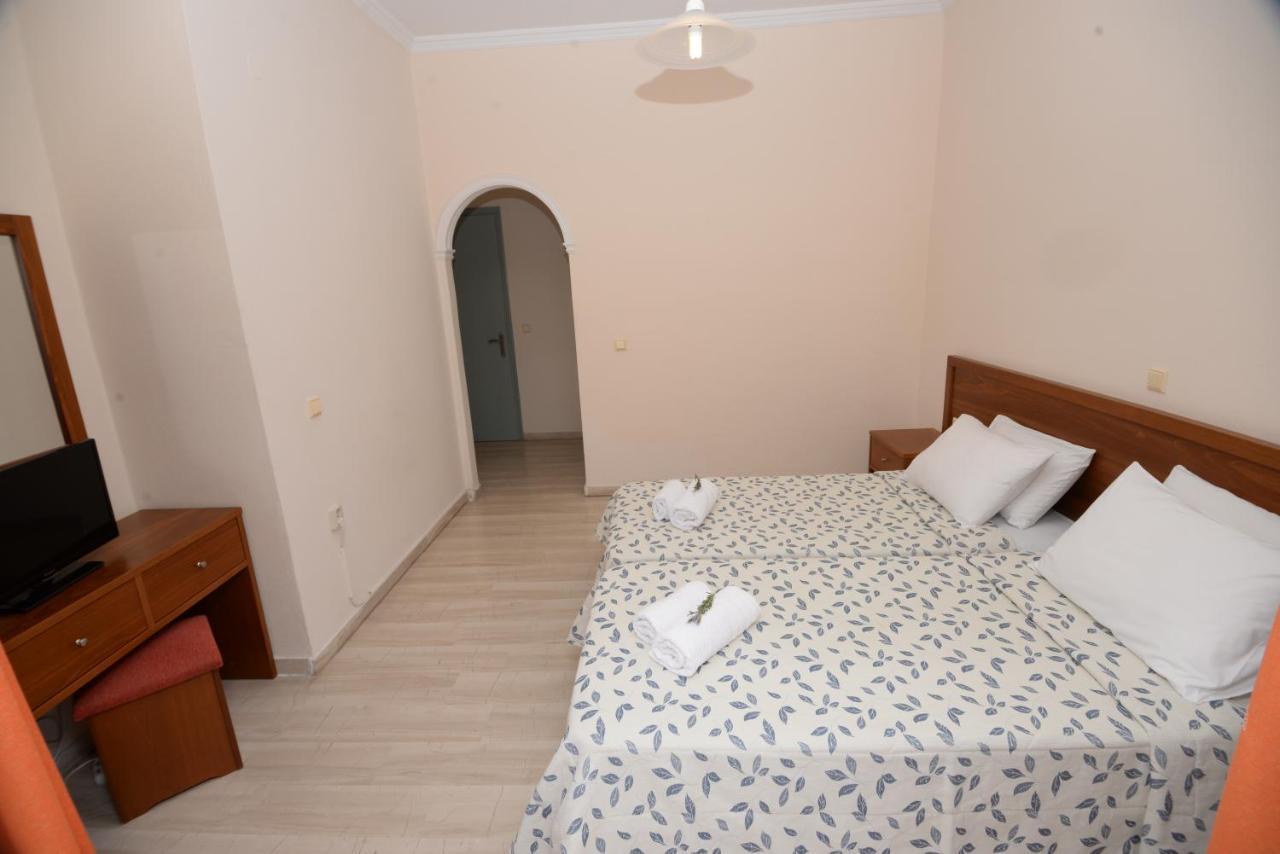 Filippas Rooms In Gouvia Exterior foto